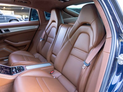 2022 Porsche Panamera GTS