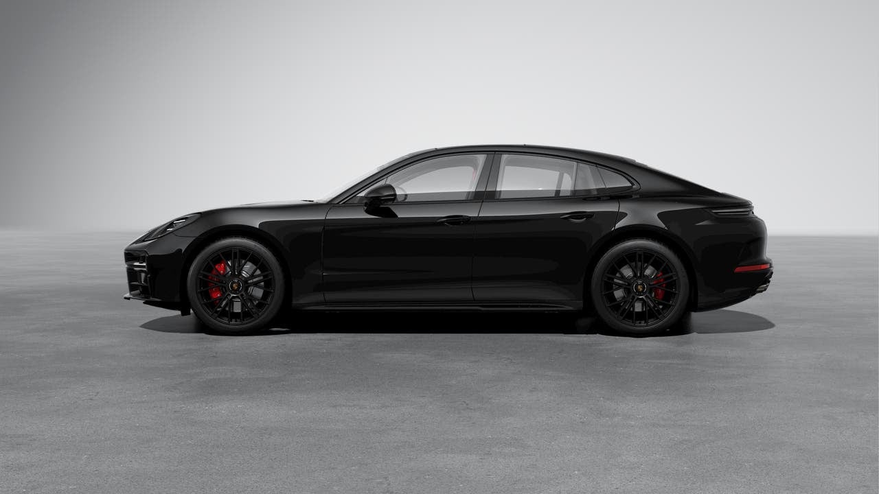 2026 Porsche Panamera Panamera GTS
