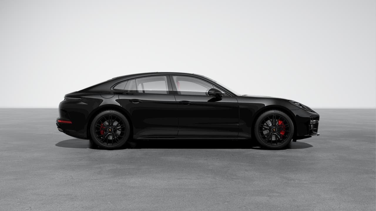 2026 Porsche Panamera Panamera GTS