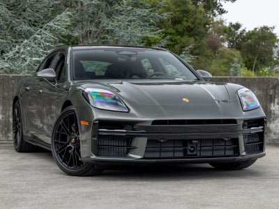 2026 Porsche Panamera GTS