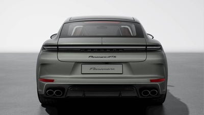 2026 Porsche Panamera GTS