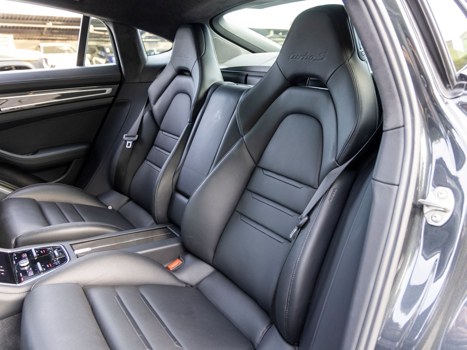 2018 Porsche Panamera Panamera Turbo S E-Hybrid