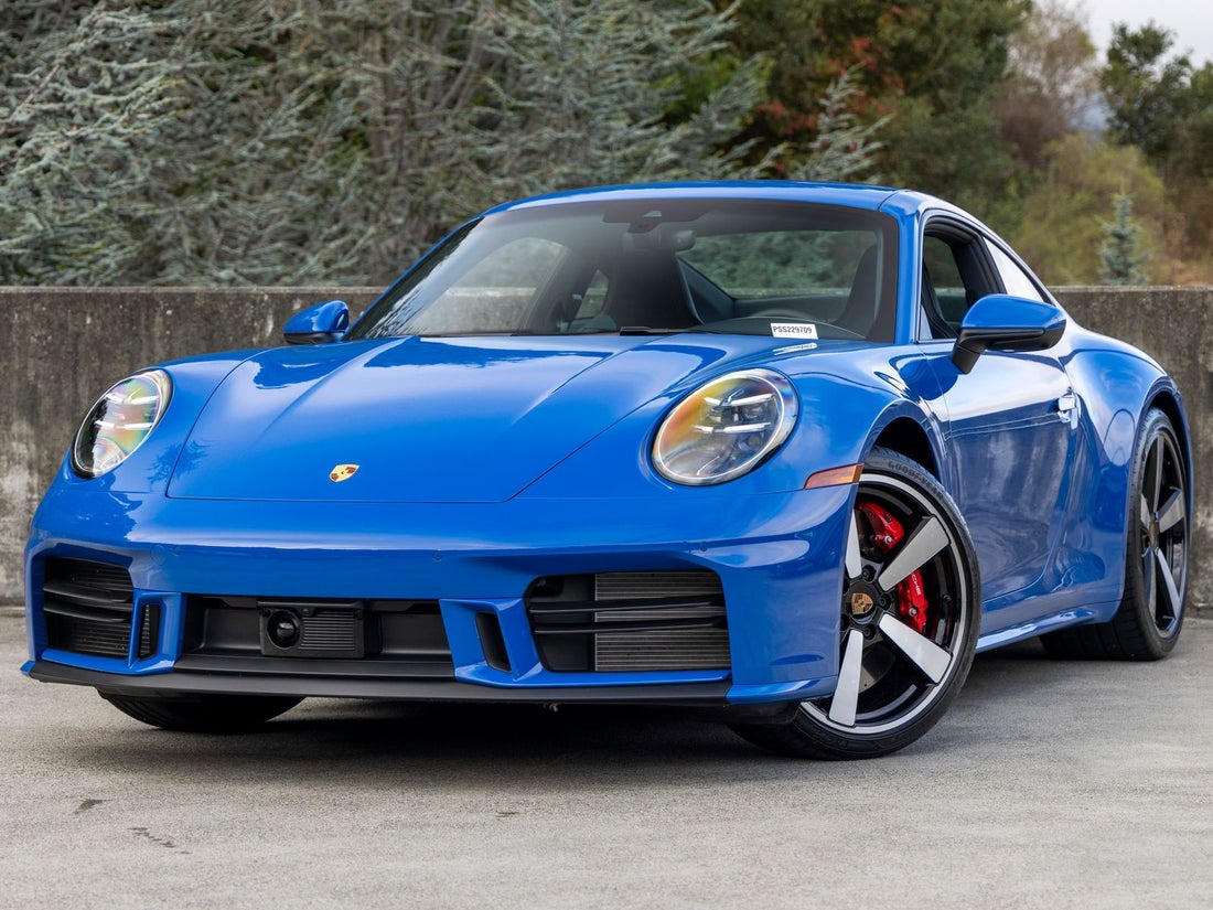 2025 Porsche 911 Carrera S — photo 1 of 59