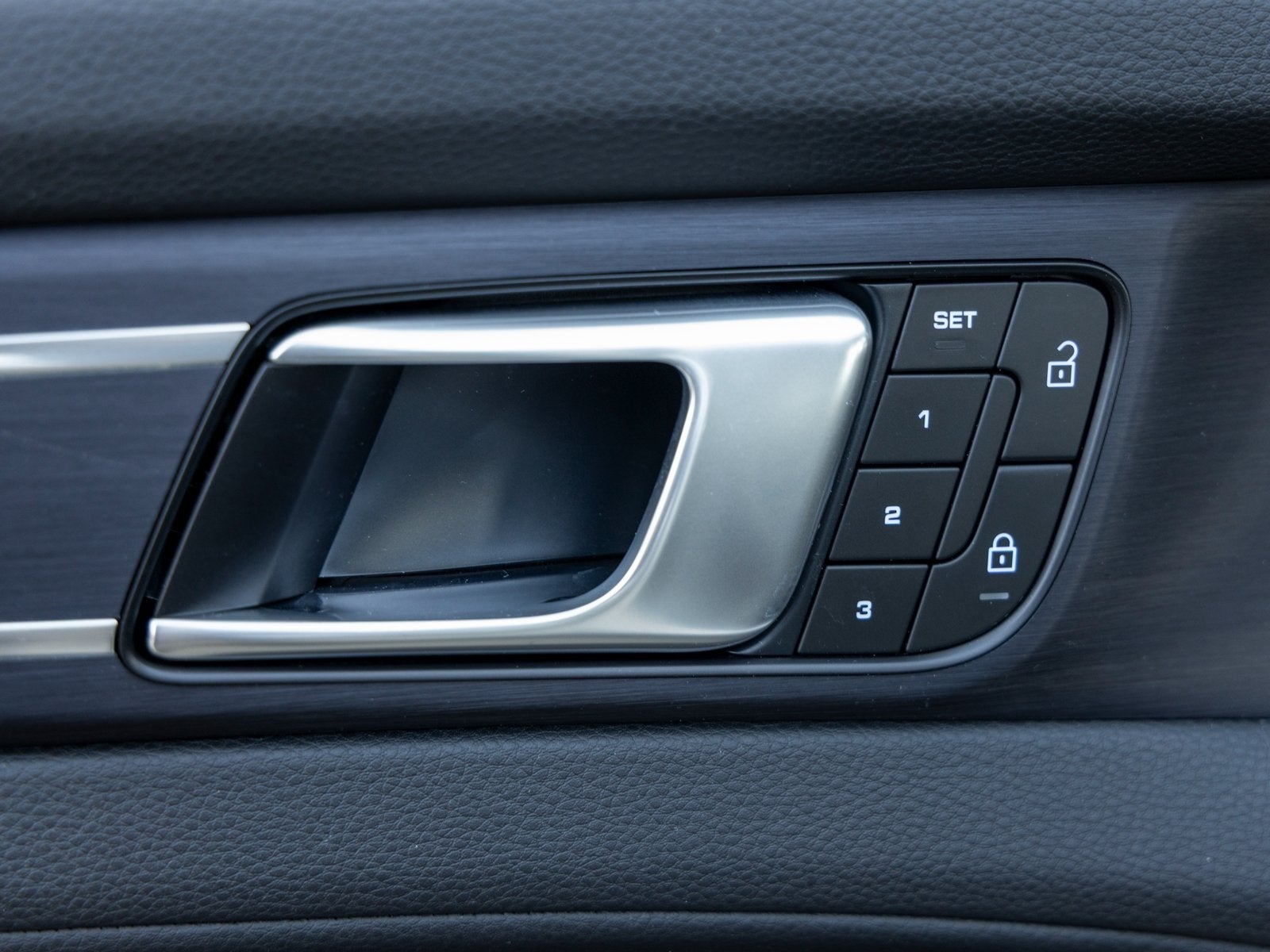 2023 Porsche Panamera Panamera Platinum Edition