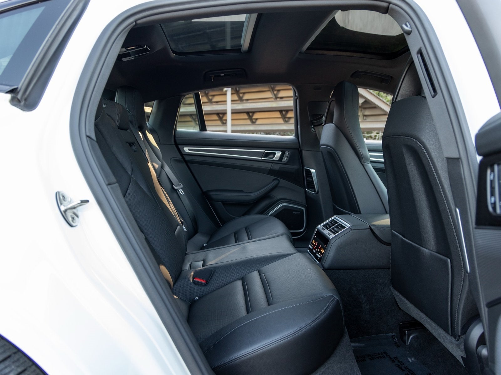 2023 Porsche Panamera Panamera Platinum Edition