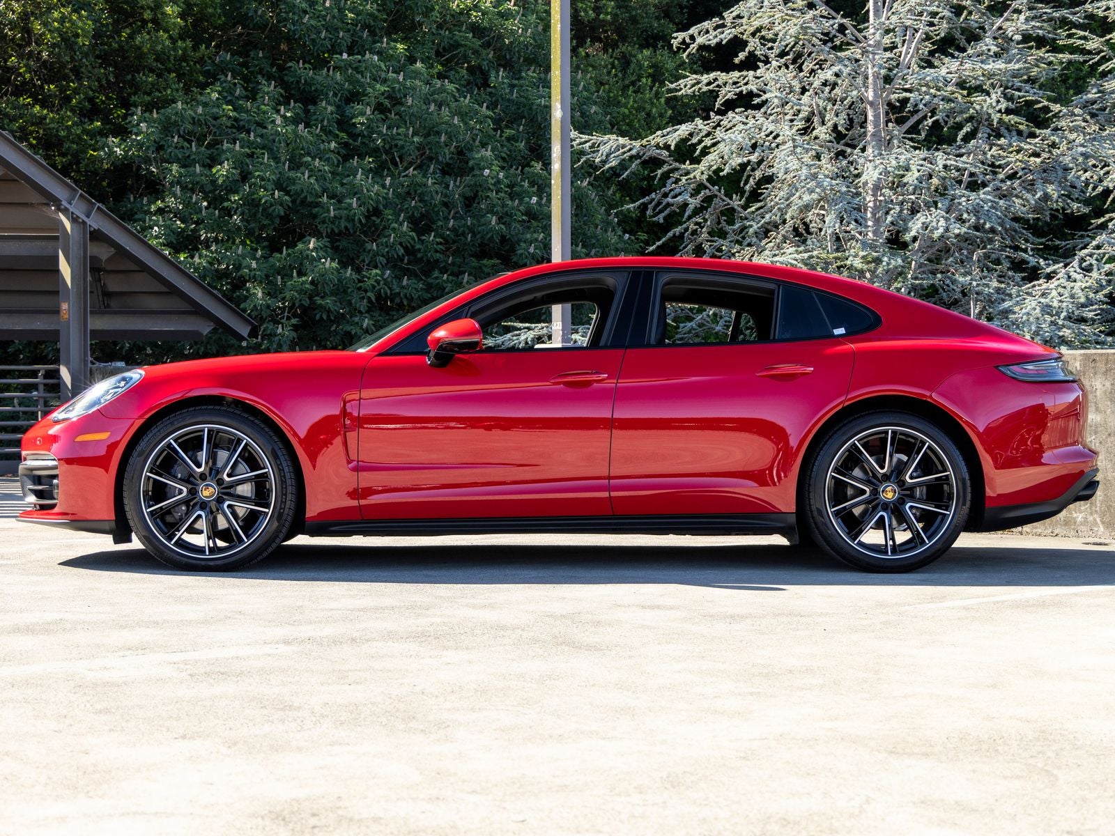 2023 Porsche Panamera Platinum Edition