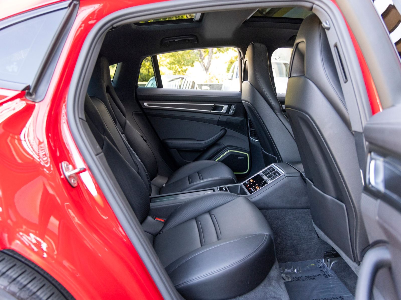 2023 Porsche Panamera Platinum Edition