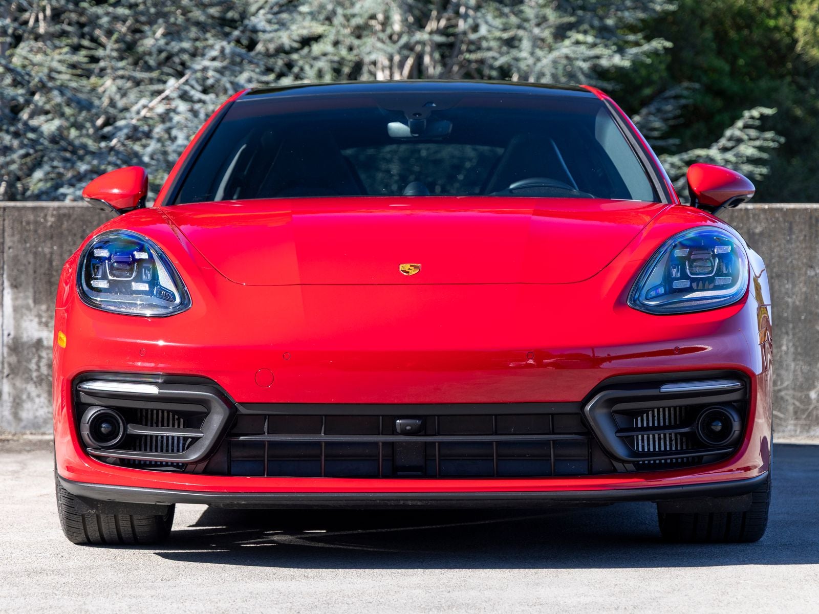 2023 Porsche Panamera Platinum Edition
