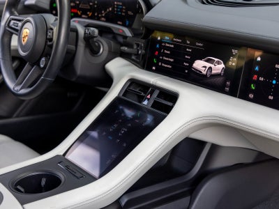 2022 Porsche Taycan Taycan 4 Cross Turismo (MY22)