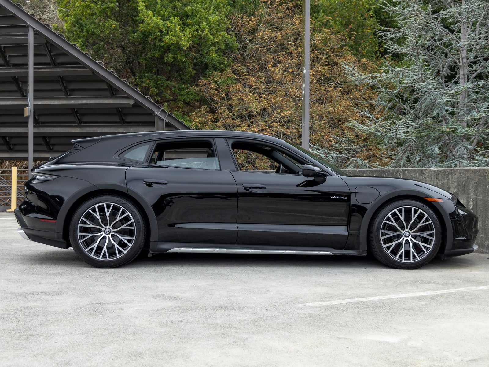 2022 Porsche Taycan Taycan 4 Cross Turismo