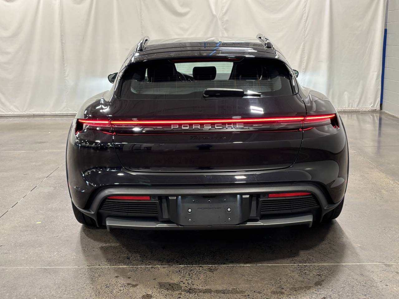 2026 Porsche Taycan Taycan 4 Cross Turismo