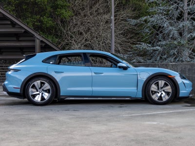 2024 Porsche Taycan Taycan 4 Cross Turismo (MY24)