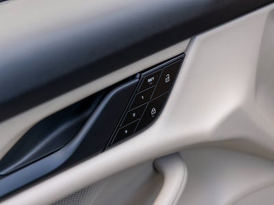 2024 Porsche Taycan Taycan 4 Cross Turismo (MY24)