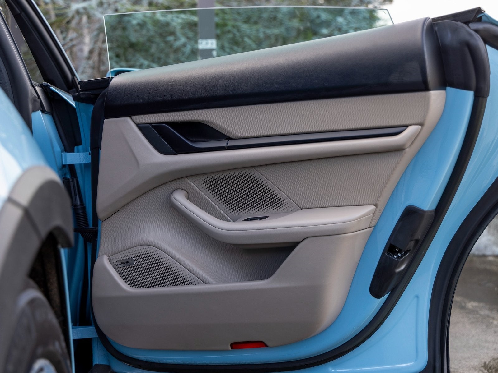 2024 Porsche Taycan Taycan 4 Cross Turismo (MY24)