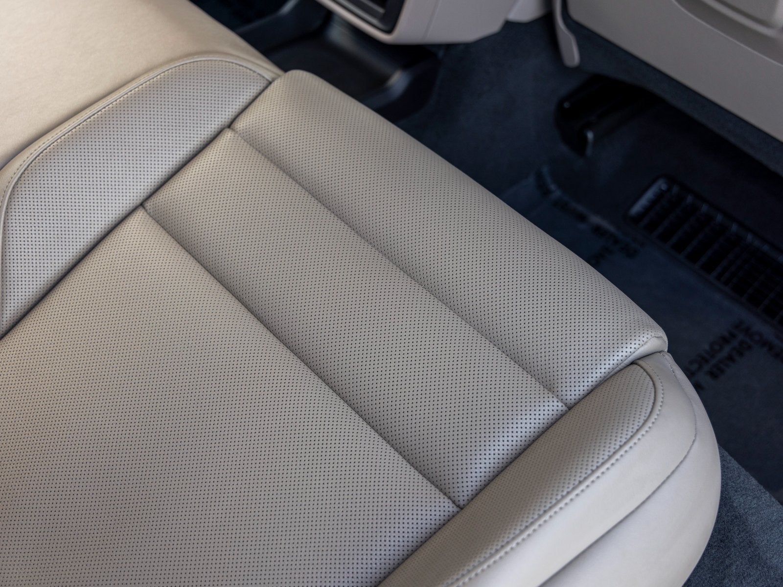 2024 Porsche Taycan Taycan 4 Cross Turismo (MY24)