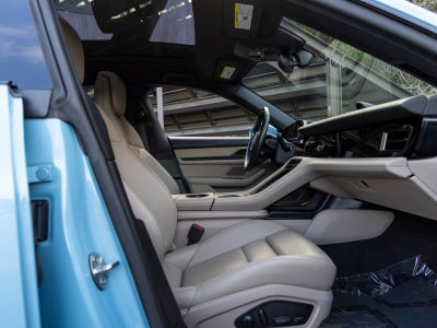 2024 Porsche Taycan Taycan 4 Cross Turismo (MY24)