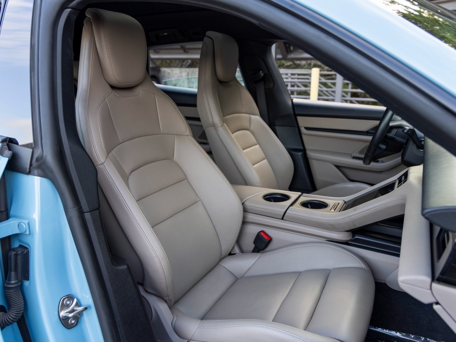 2024 Porsche Taycan Taycan 4 Cross Turismo (MY24)