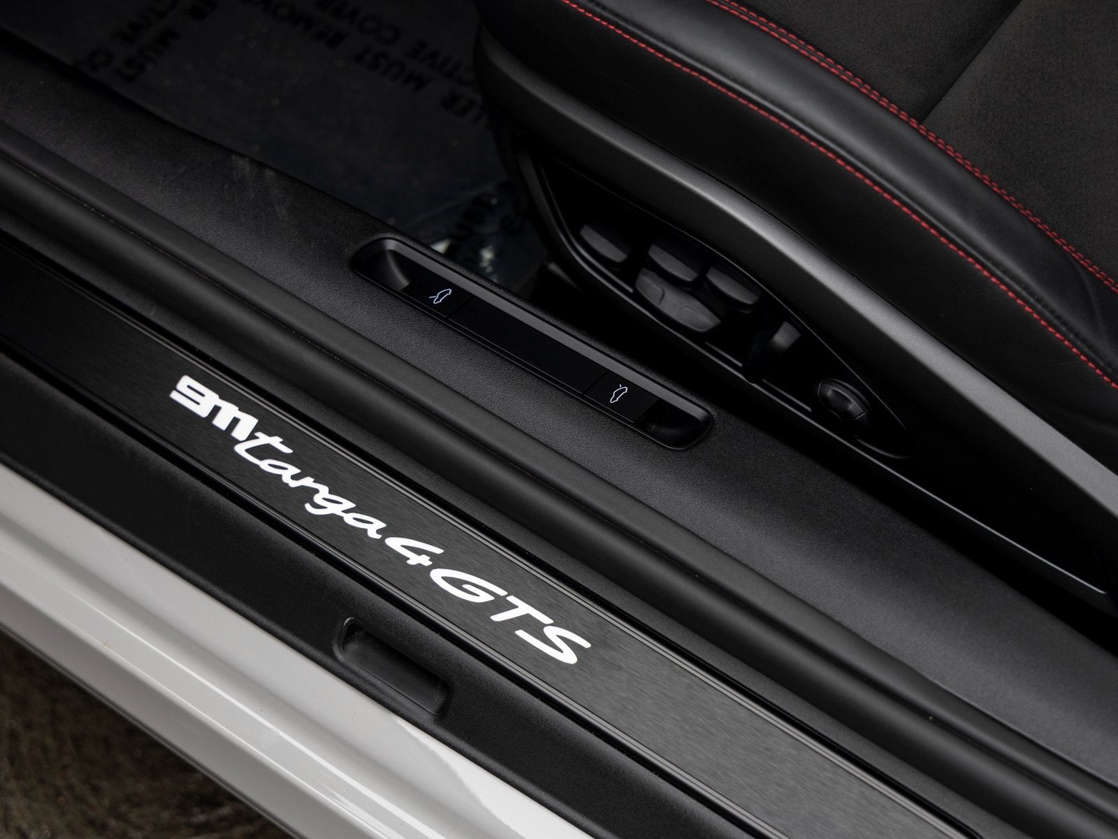 2022 Porsche 911 911 Targa 4 GTS (MY22)