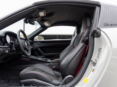 2022 Porsche 911 911 Targa 4 GTS (MY22)