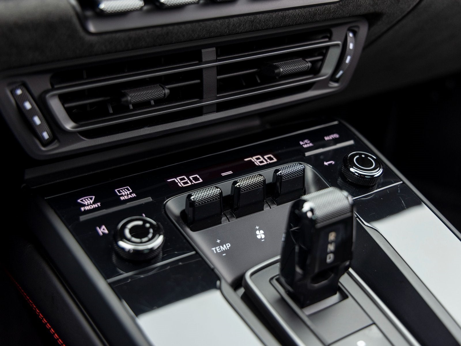 2022 Porsche 911 911 Targa 4 GTS (MY22)