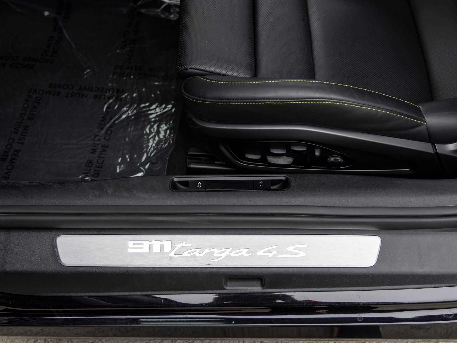 2024 Porsche 911 Targa 4S