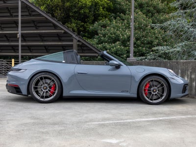 2024 Porsche 911 Targa 4 GTS