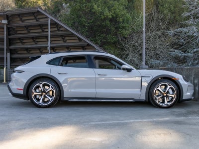 2025 Porsche Taycan Taycan 4S Cross Turismo