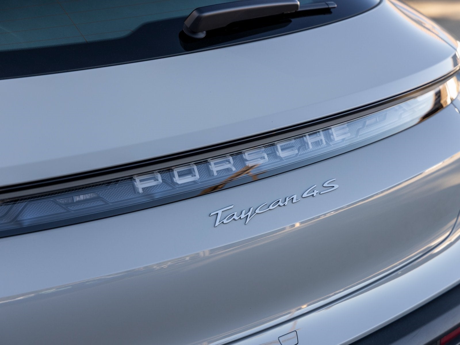 2025 Porsche Taycan Taycan 4S Cross Turismo