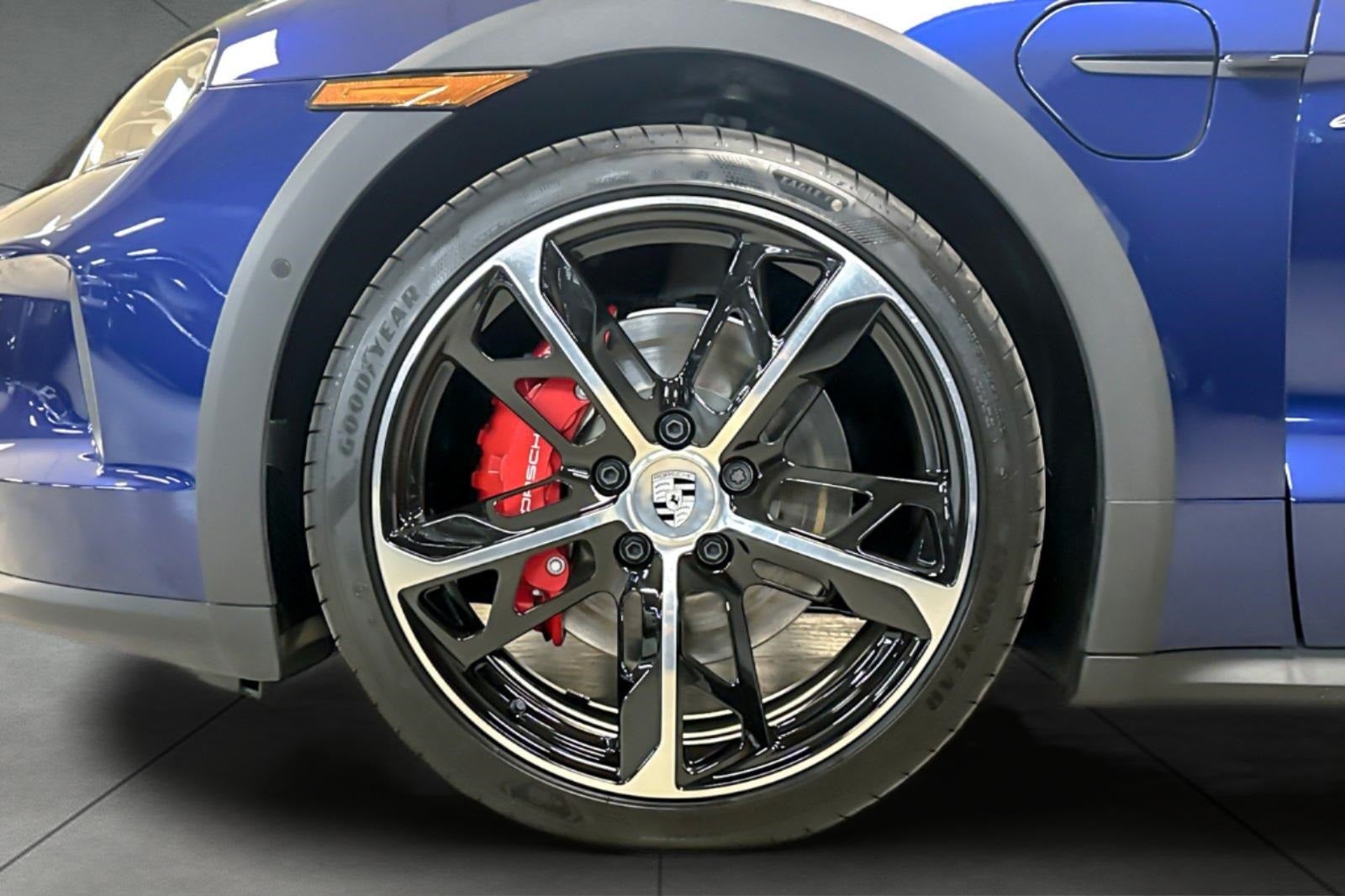 2025 Porsche Taycan Taycan 4S Cross Turismo