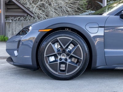 2026 Porsche Taycan Taycan Turbo Cross Turismo