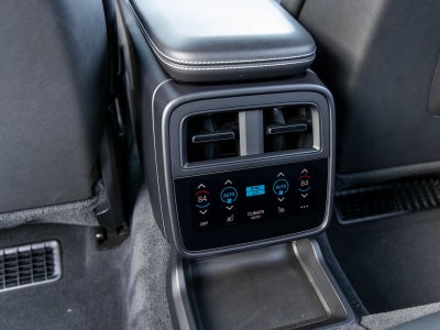 2024 Porsche Taycan Taycan Turbo S Cross Turismo (MY24)