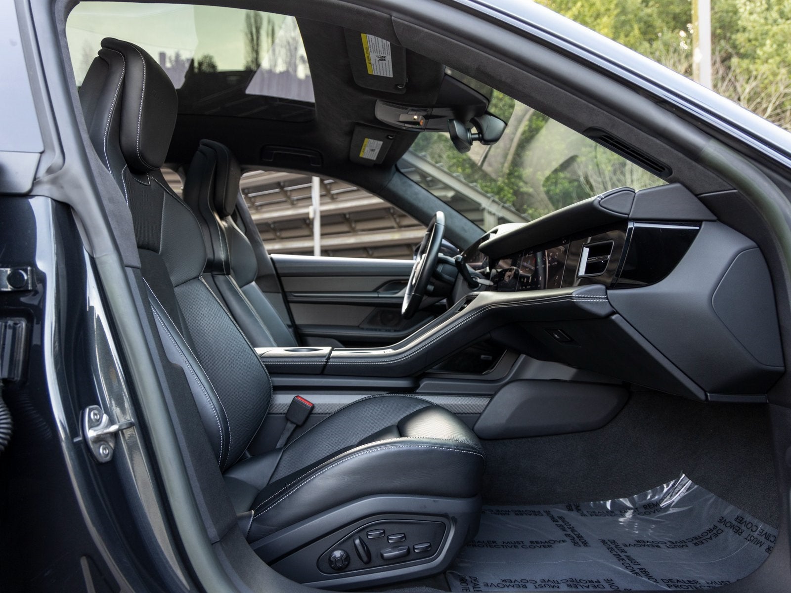 2024 Porsche Taycan Taycan Turbo S Cross Turismo (MY24)