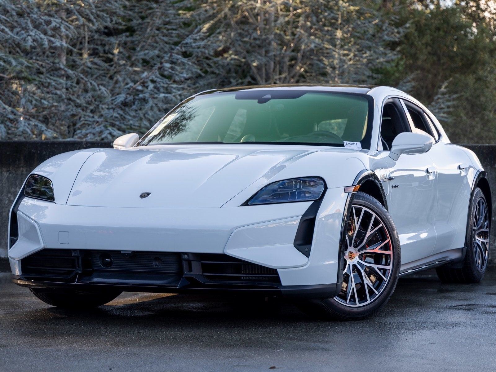 2026 Porsche Taycan Taycan Turbo S Cross Turismo