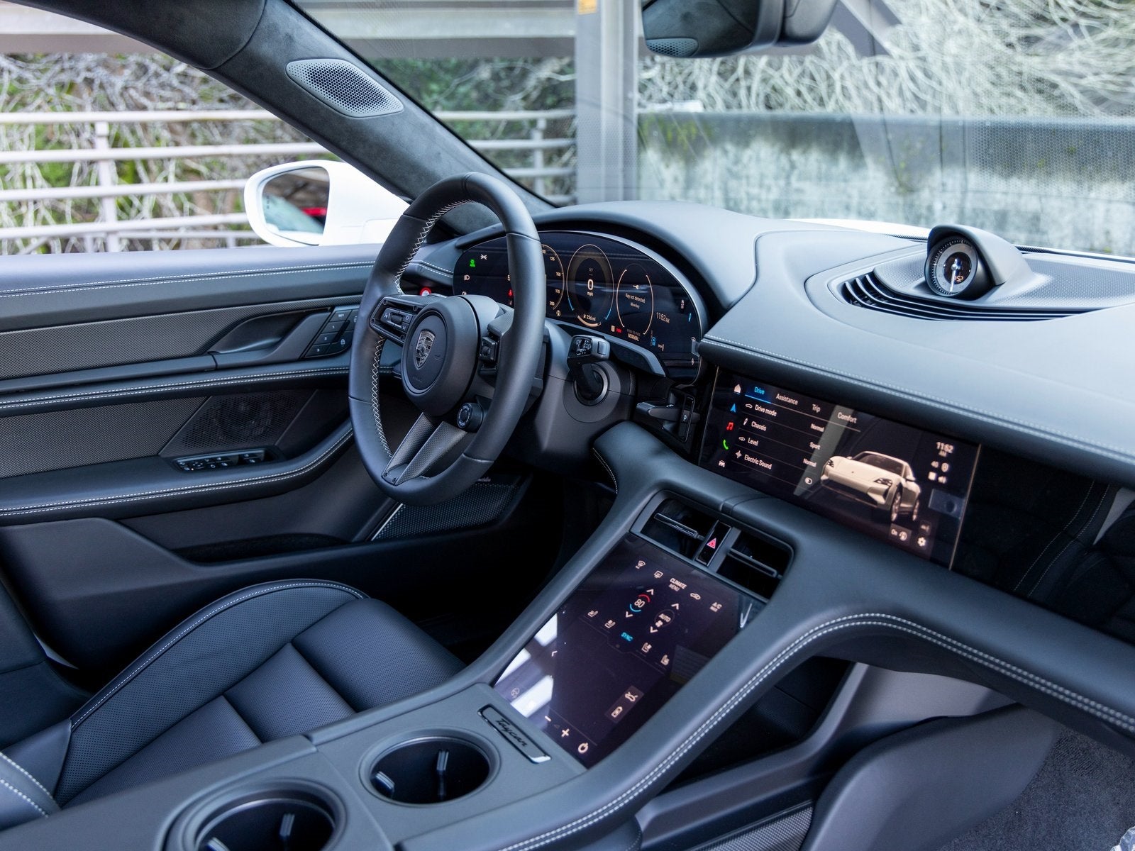 2026 Porsche Taycan Taycan Turbo S Cross Turismo