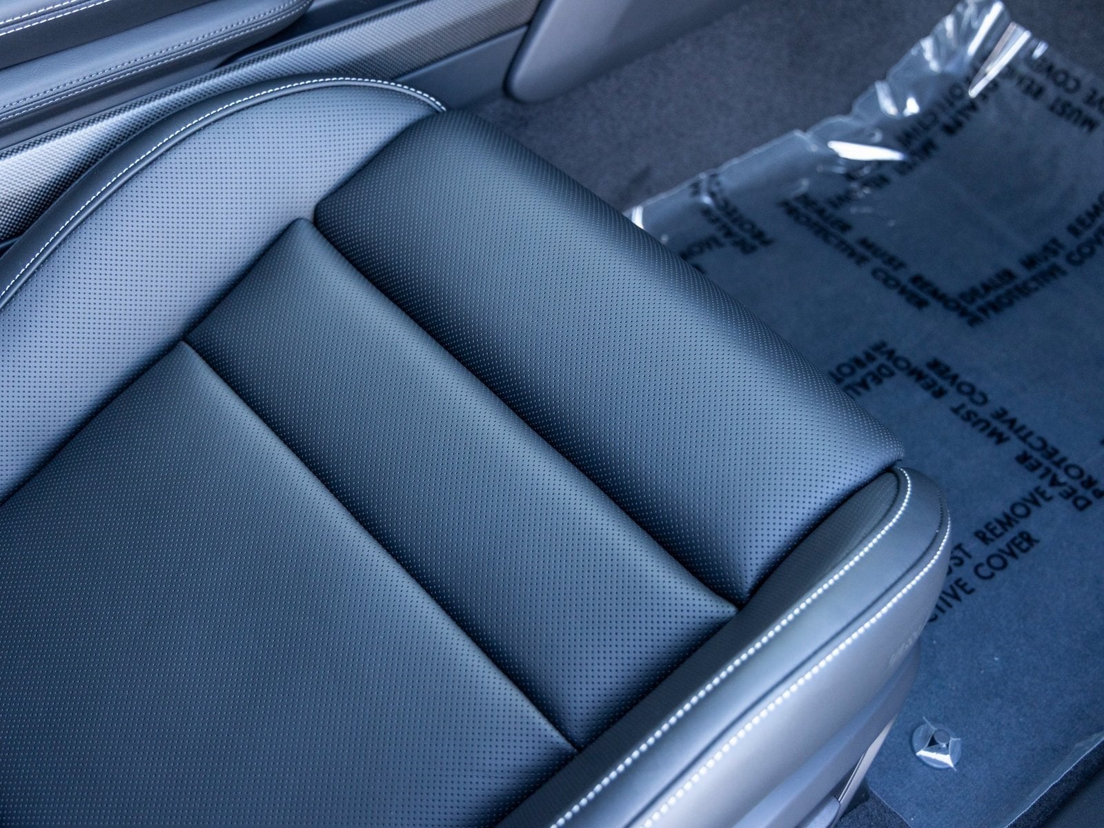 2026 Porsche Taycan Taycan Turbo S Cross Turismo