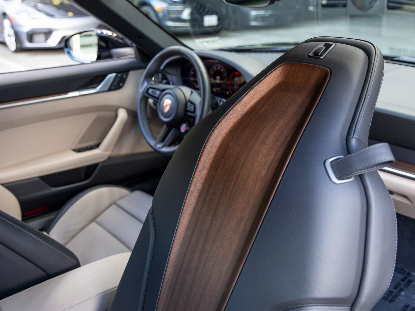 2025 Porsche 911 911 Carrera Cabriolet