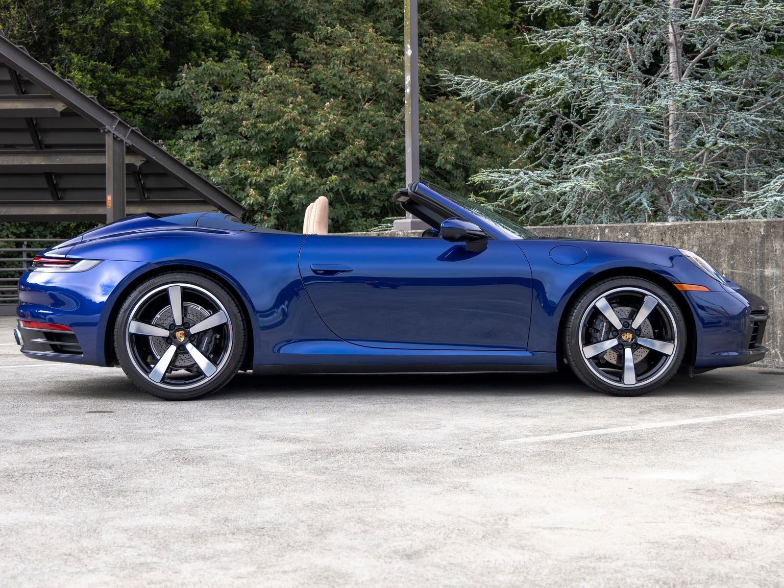 2023 Porsche 911 Carrera Cabriolet