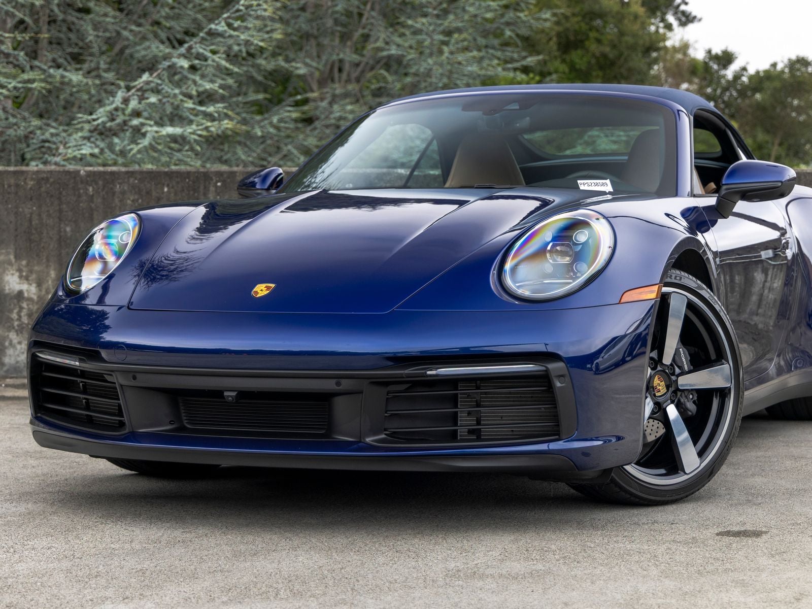 2023 Porsche 911 Carrera Cabriolet