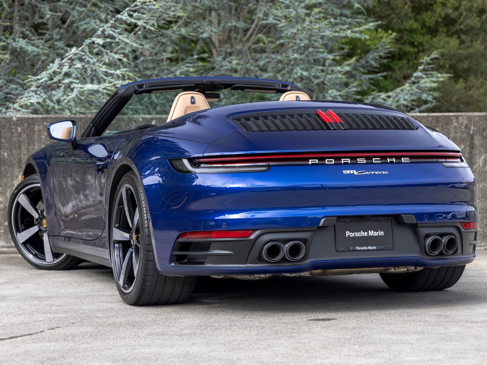 2023 Porsche 911 Carrera Cabriolet