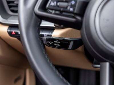 2023 Porsche 911 Carrera Cabriolet