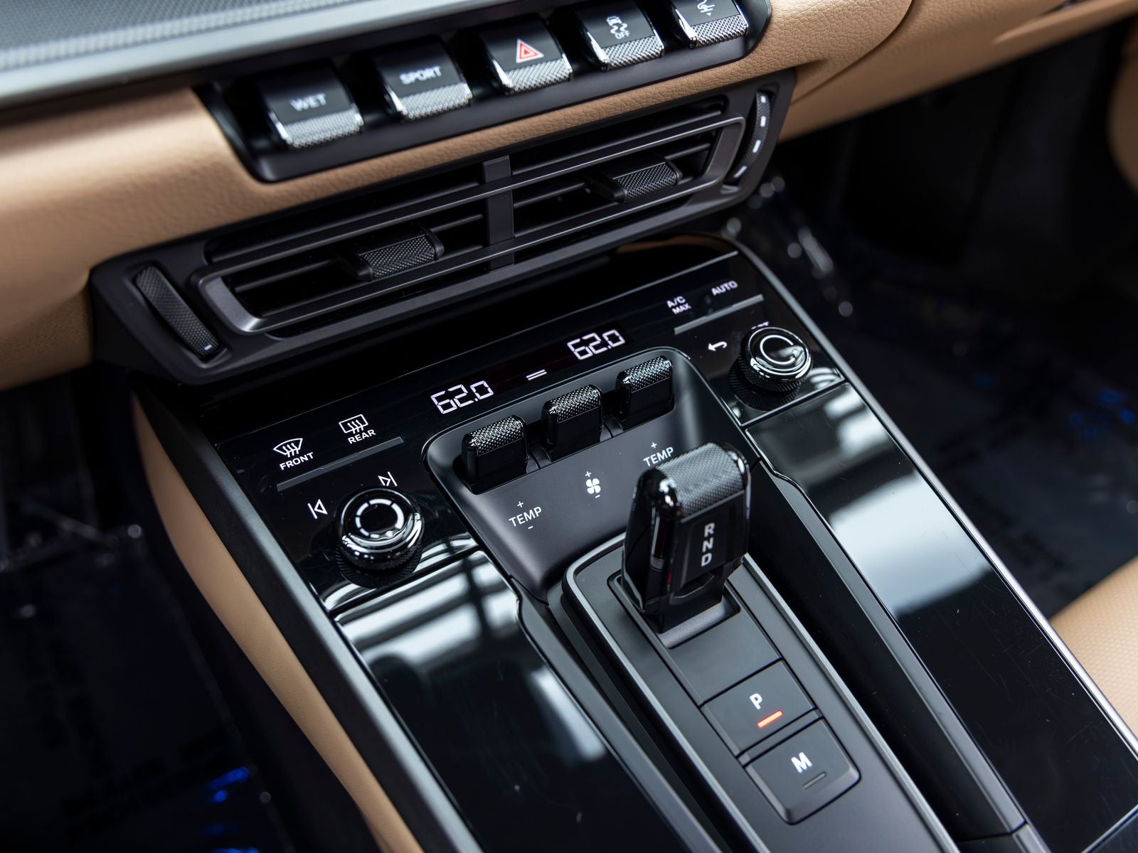 2023 Porsche 911 Carrera Cabriolet