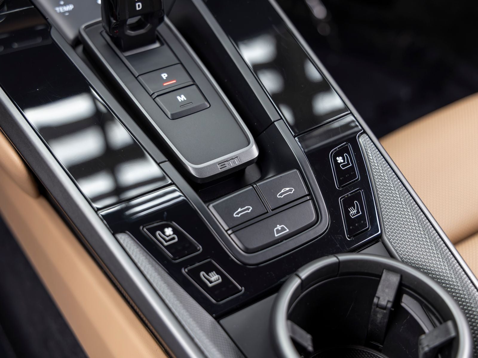 2023 Porsche 911 Carrera Cabriolet