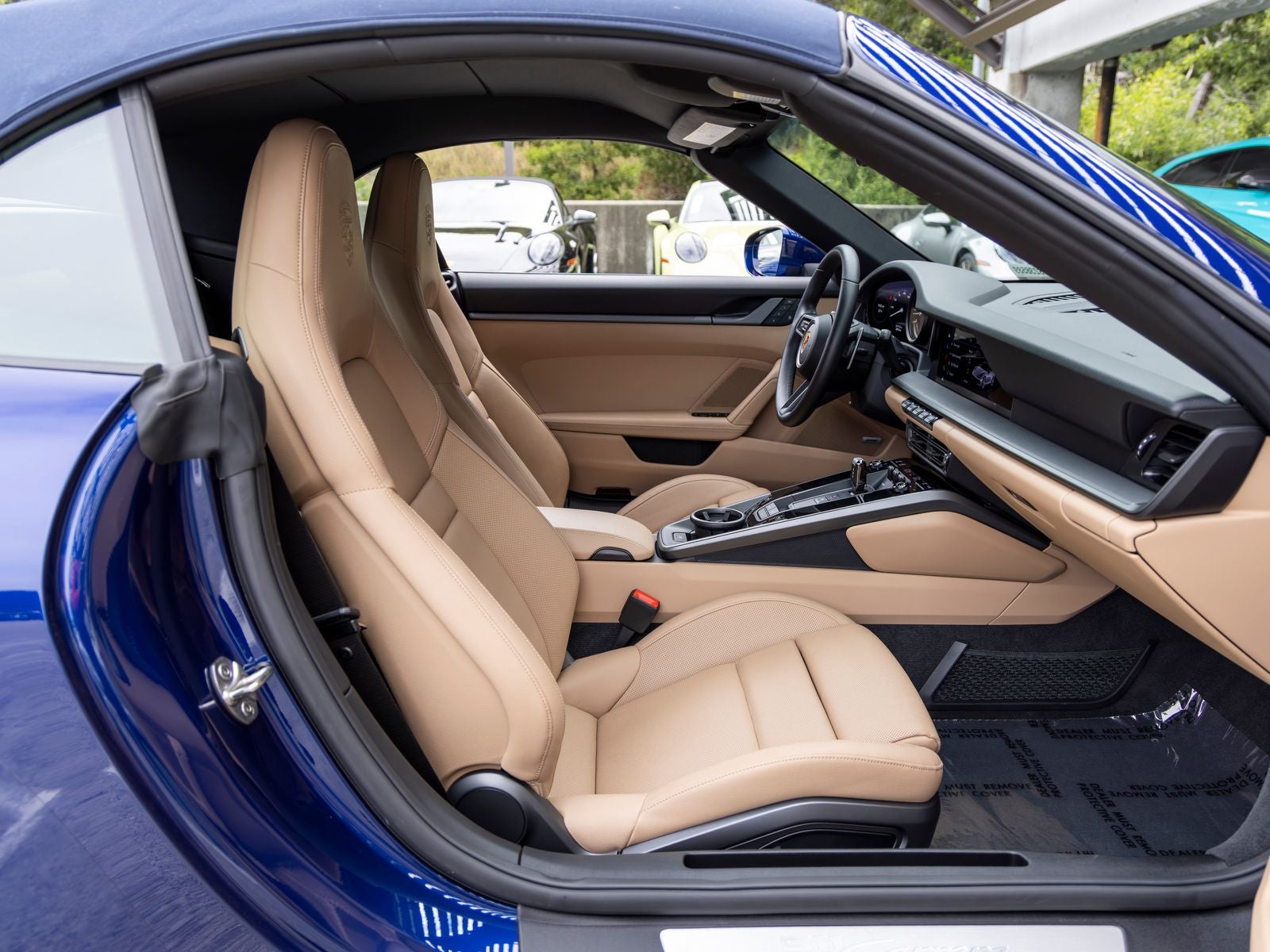 2023 Porsche 911 Carrera Cabriolet
