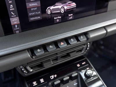 2021 Porsche 911 Carrera Cabriolet