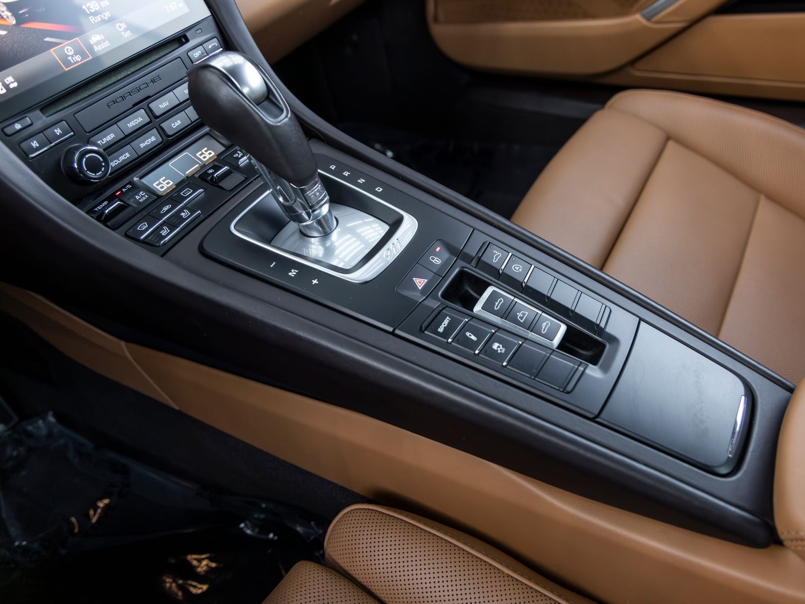 2019 Porsche 911 Carrera S Cabriolet