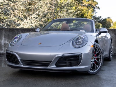 2019 Porsche 911 Carrera S Cabriolet