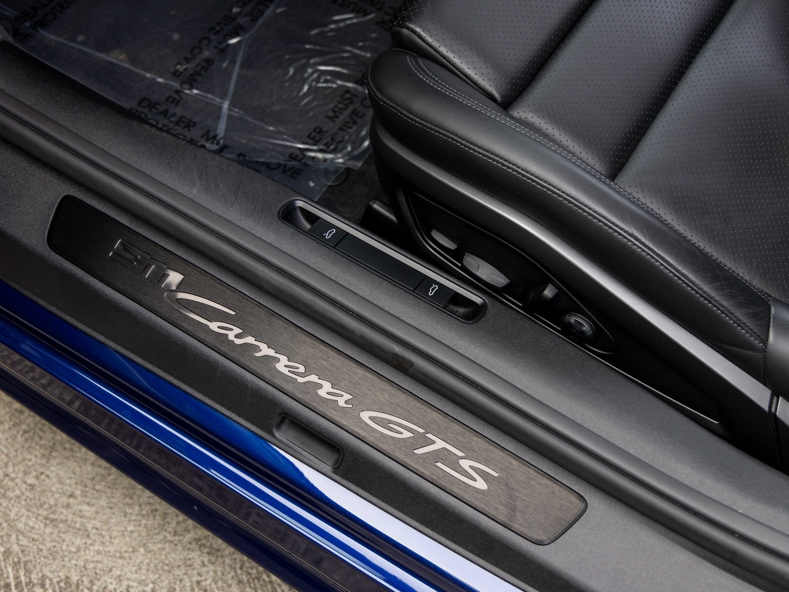 2022 Porsche 911 911 Carrera GTS Cabriolet (MY22)