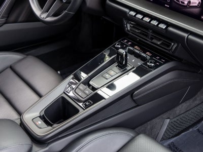 2022 Porsche 911 911 Carrera GTS Cabriolet (MY22)