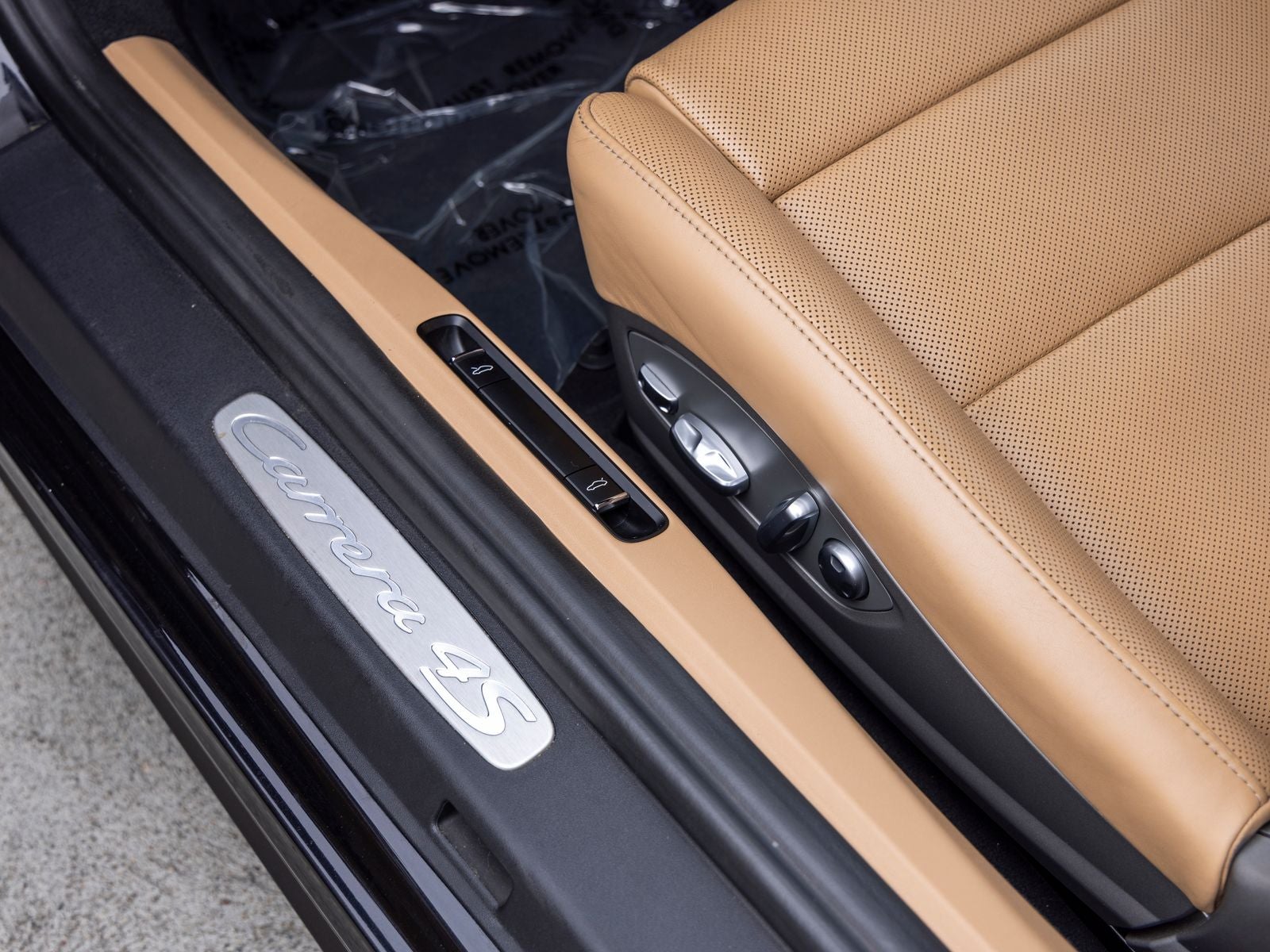 2014 Porsche 911 911 Carrera 4S Cabriolet