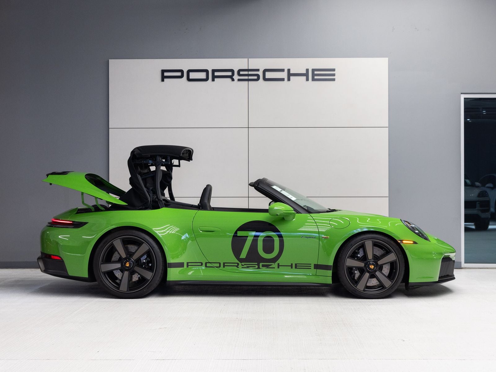 2026 Porsche 911 911 Spirit 70